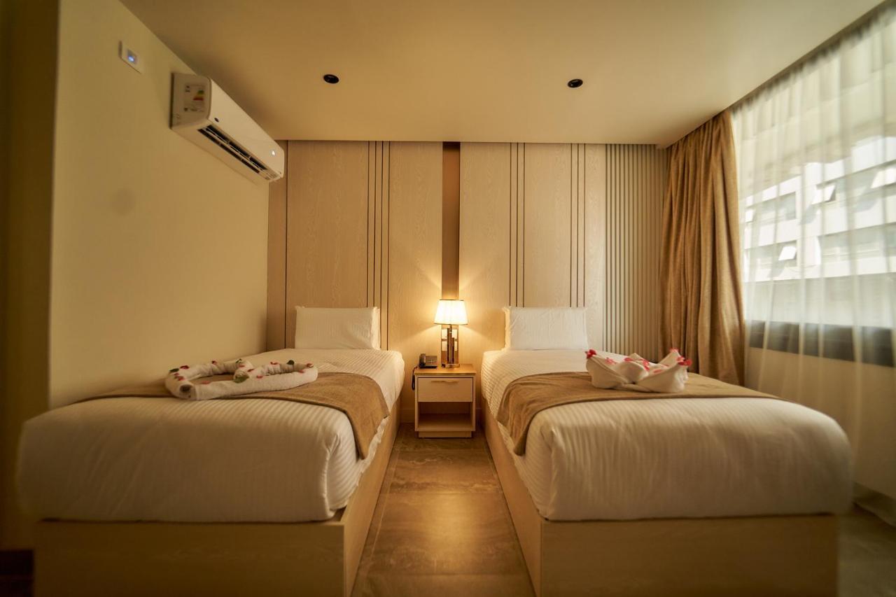 Gold'S Pyramids Hotel Al Kawm al Akhdar Eksteriør billede