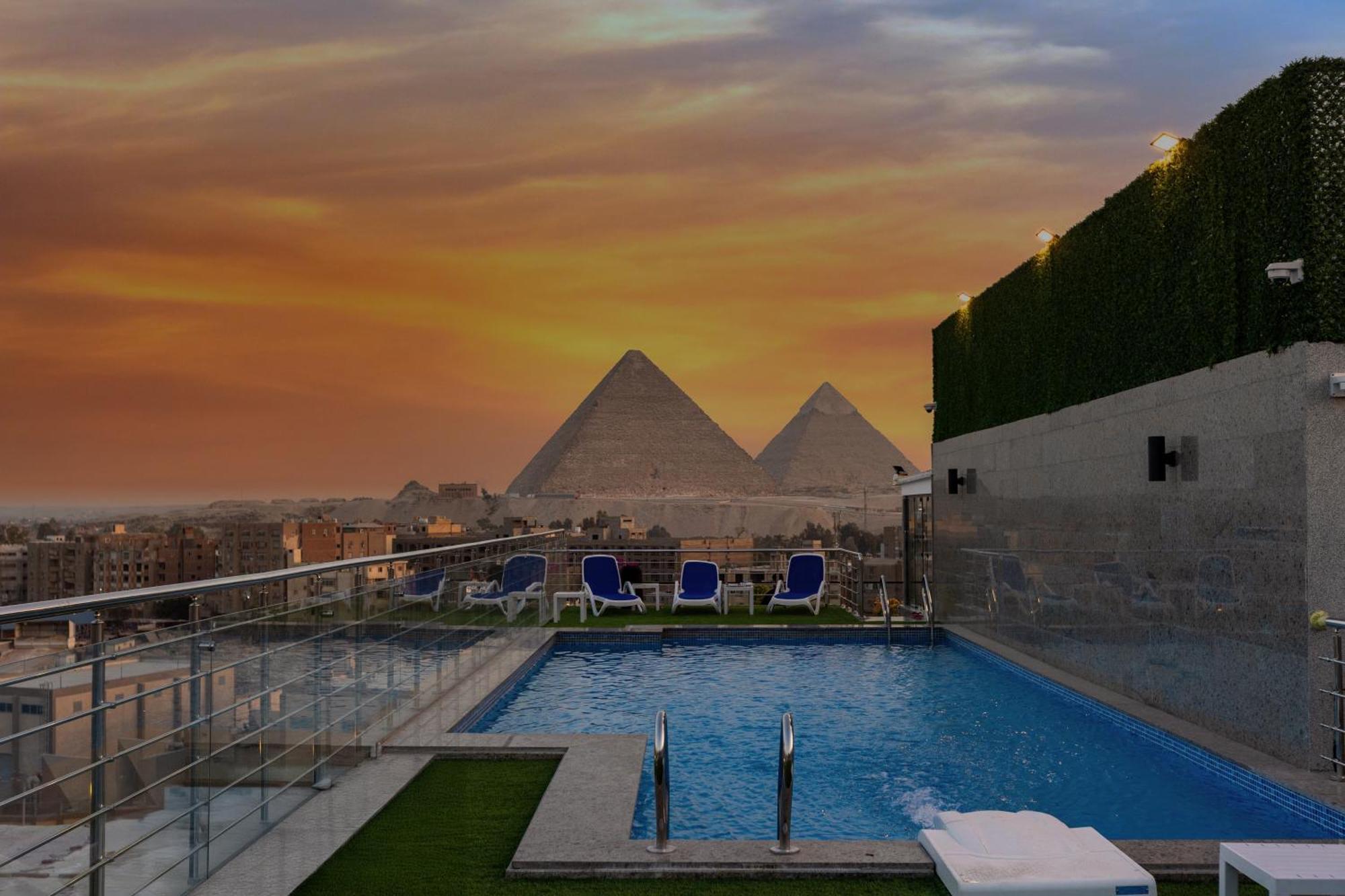 Gold'S Pyramids Hotel Al Kawm al Akhdar Eksteriør billede
